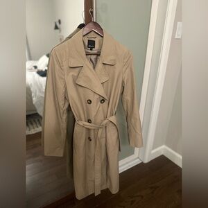 Reitman’s trench coat size S